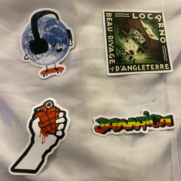 40 Vinyl Stickers - Picture 2 of 10